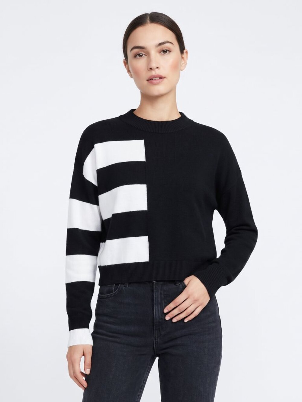 *Volcom Black & White Asymmetrical Colorblock Cropped Crewneck Sweater